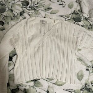 Forever 21 Cream V-Neck Sweater